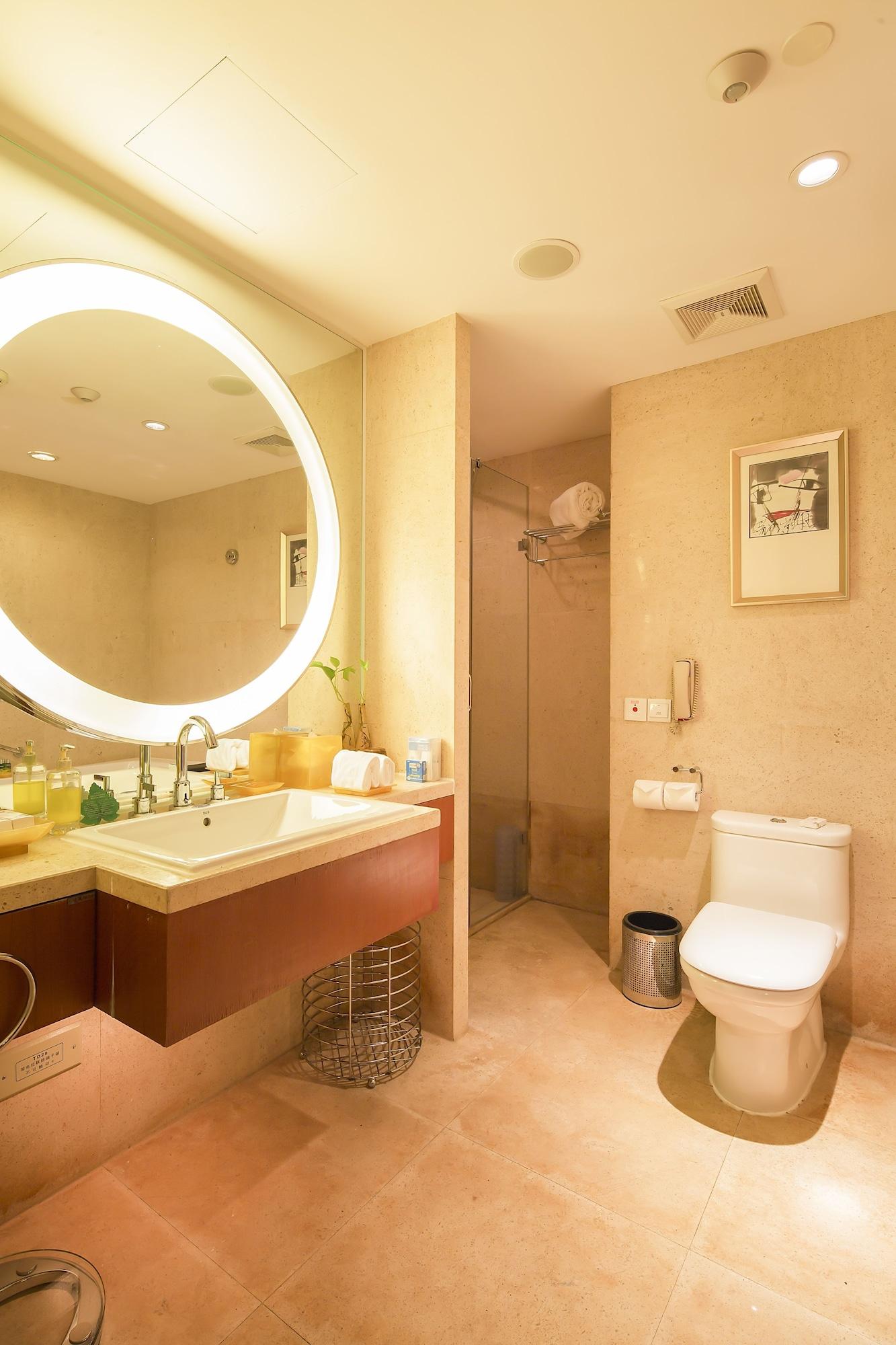 Landison Plaza International Hotel Zhenjiang  Bagian luar foto