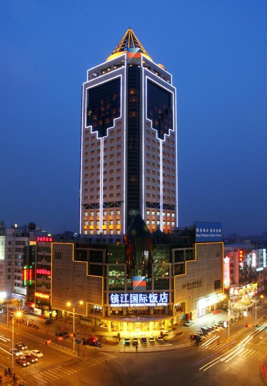 Landison Plaza International Hotel Zhenjiang  Bagian luar foto